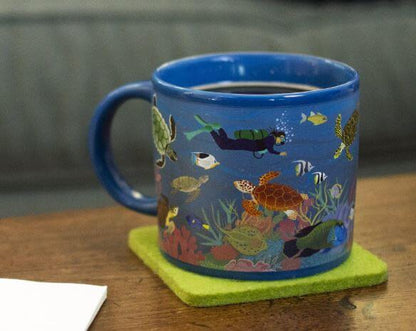 Sea Turtles at the Coral Reef Heat Change Mug