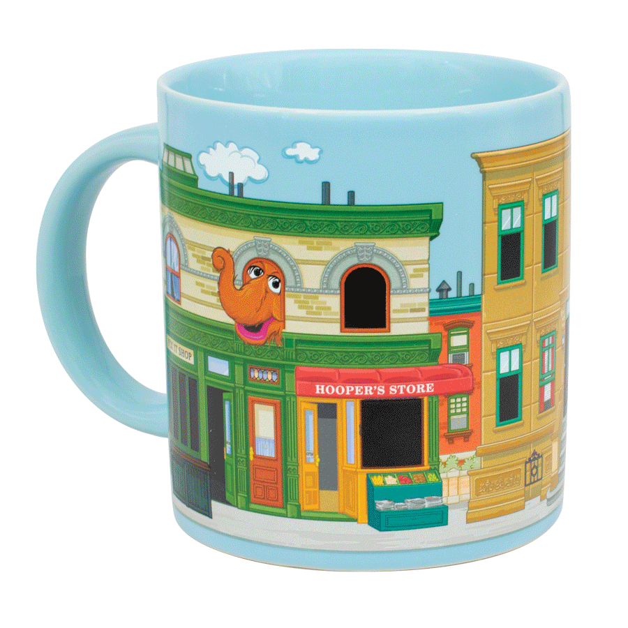 Animated Sesame Street Sunny Days Heat Change Mug changing from cold to hot as characters appear in the windows.