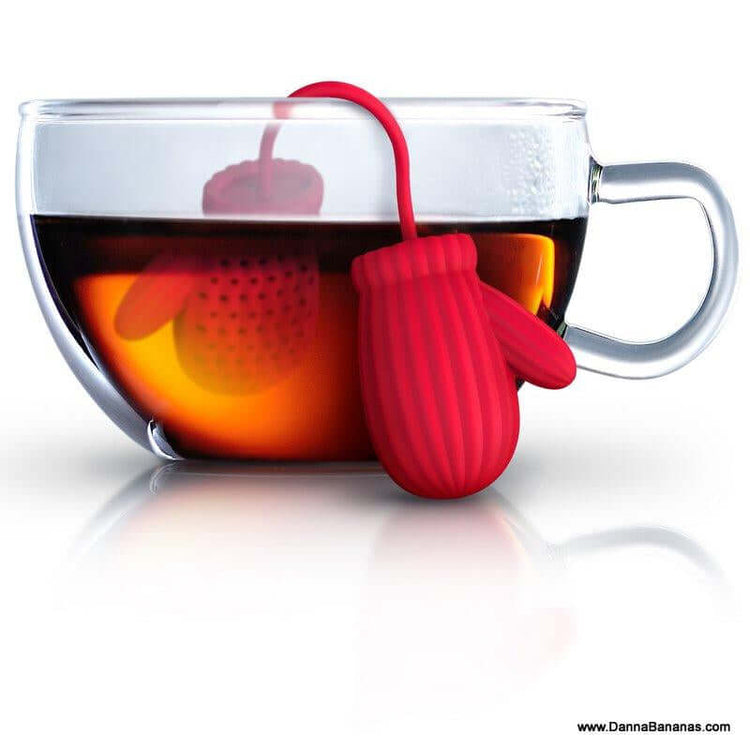 Cozy Cup Tea Infuser Winter Scene Picture